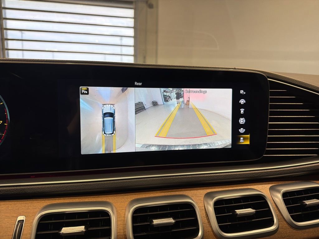 Used 2022 Mercedes-Benz GLE 450 4MATIC w/ AMG Line Exterior image 23