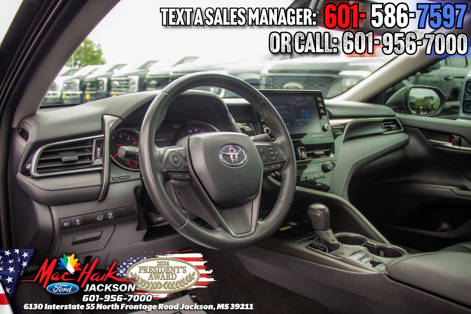 Used 2022 Toyota Camry XSE FWD image 7