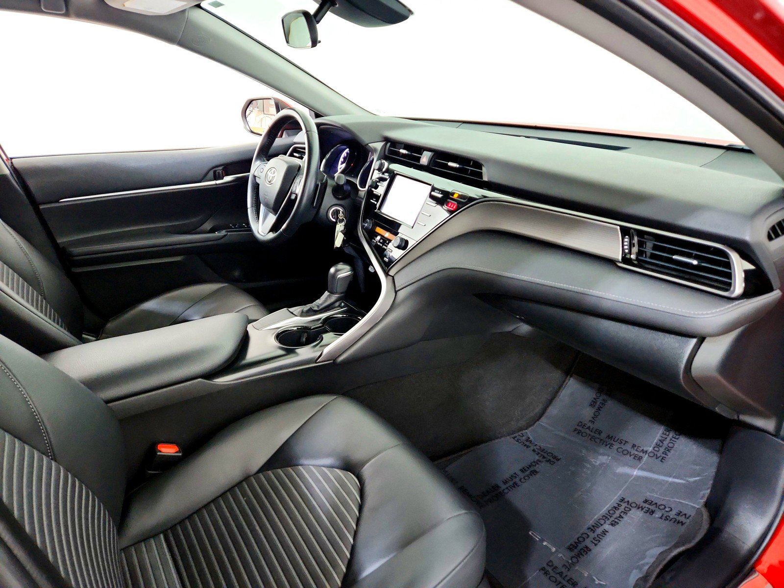 Used 2019 Toyota Camry SE image 19