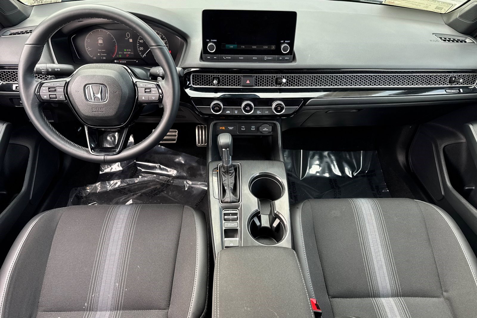 Used 2025 Honda Civic Sport image 16