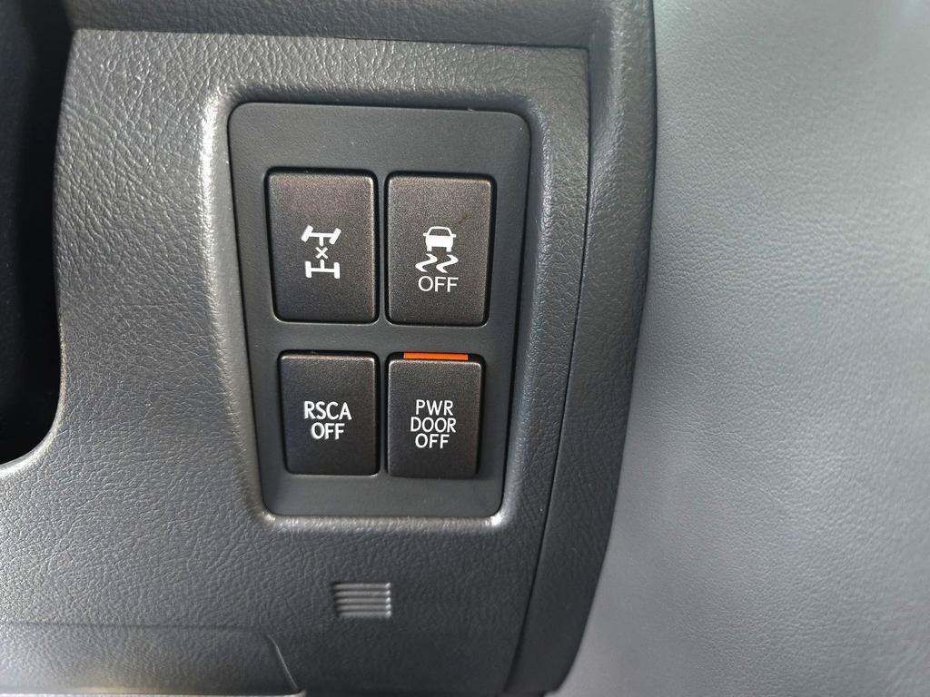 Used 2010 Lexus LX 570 4WD image 20