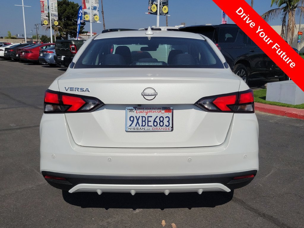 Used 2025 Nissan Versa SV w/ Trunk Package FWD image 28
