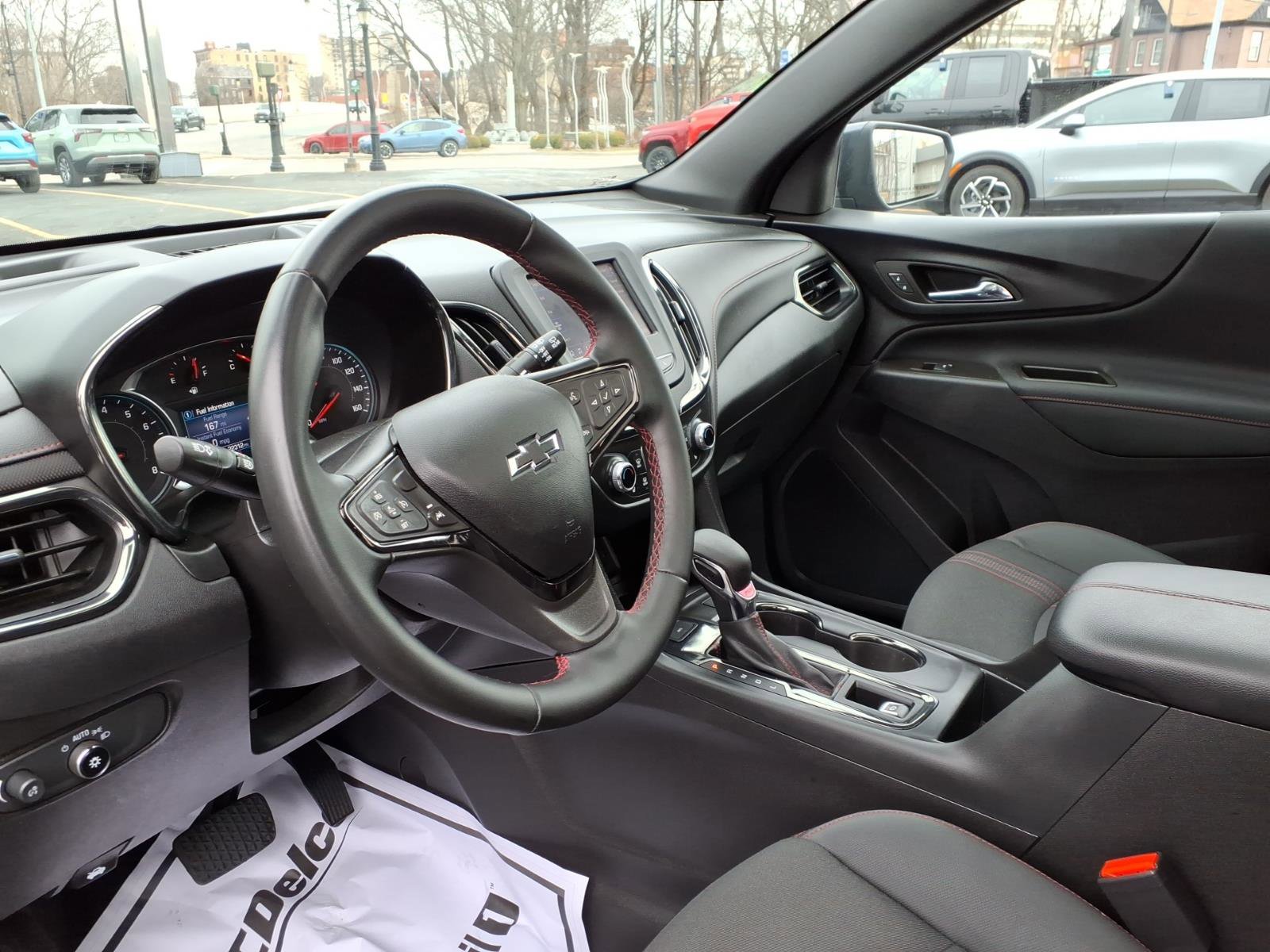 Used 2023 Chevrolet Equinox RS image 10