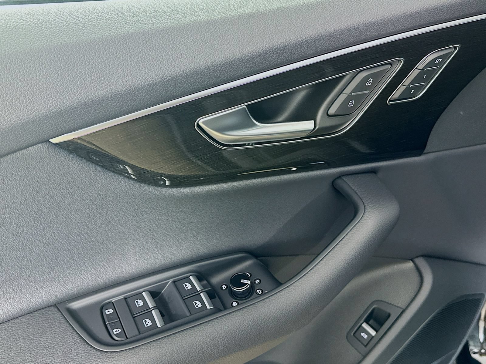 New 2026 Audi Q7 2.0T Premium AWD/4WD image 17