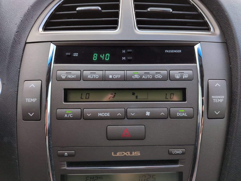 Used 2011 Lexus ES 350 FWD image 19