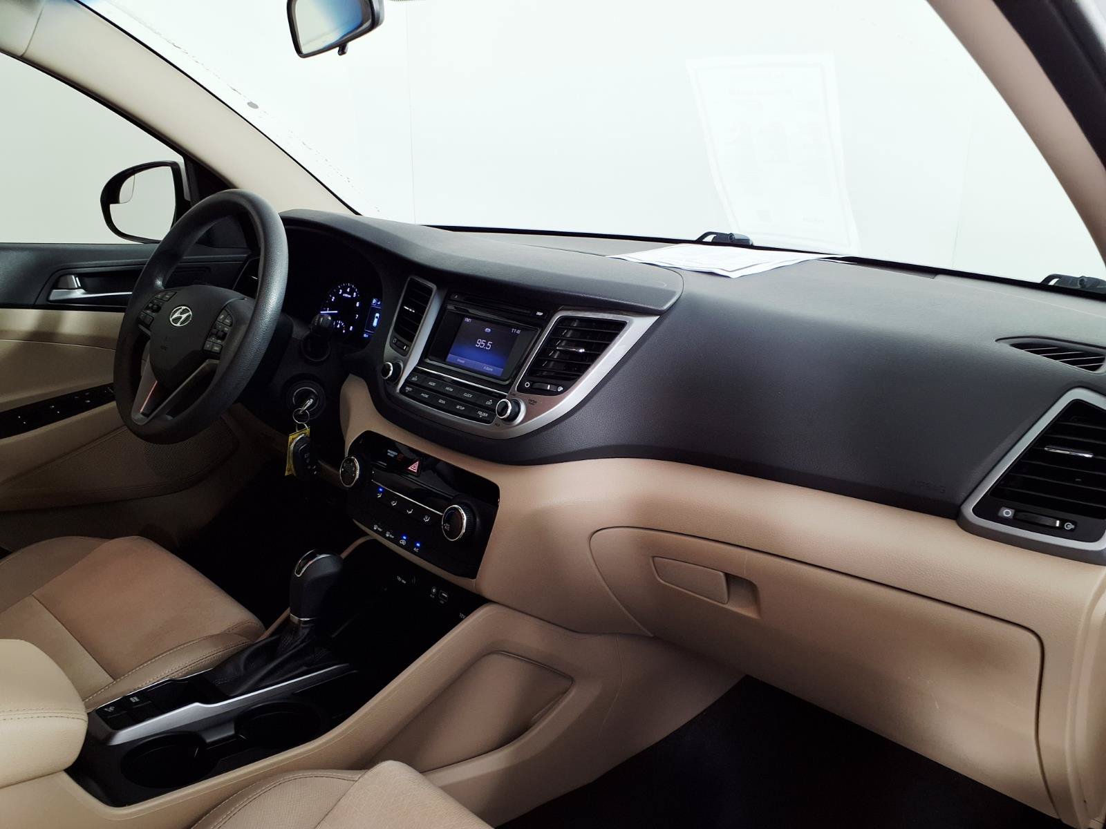 Used 2017 Hyundai Tucson SE FWD image 9