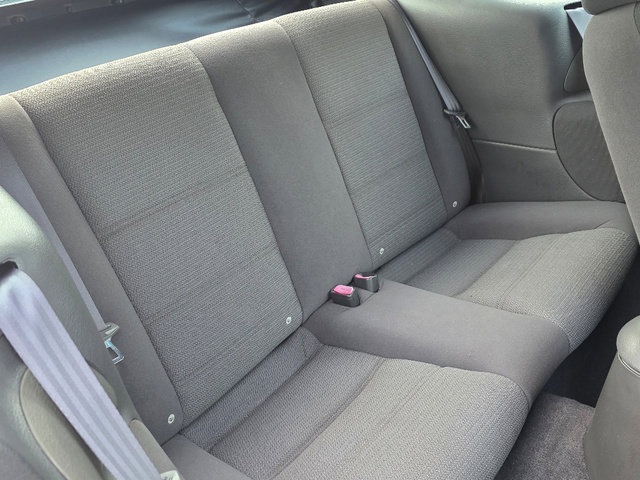 Used 2004 Ford Mustang Convertible image 24