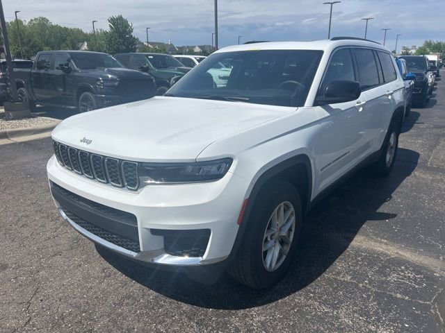 Used 2024 Jeep Grand Cherokee L Laredo w/ Luxury Tech Group I AWD/4WD video 1