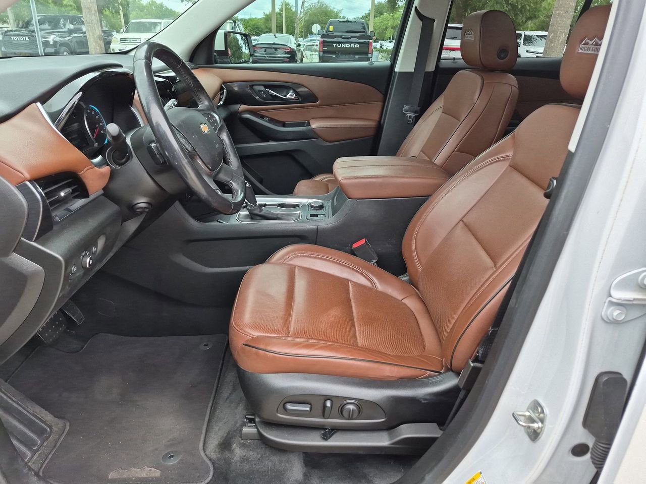 Used 2019 Chevrolet Traverse High Country AWD/4WD image 18