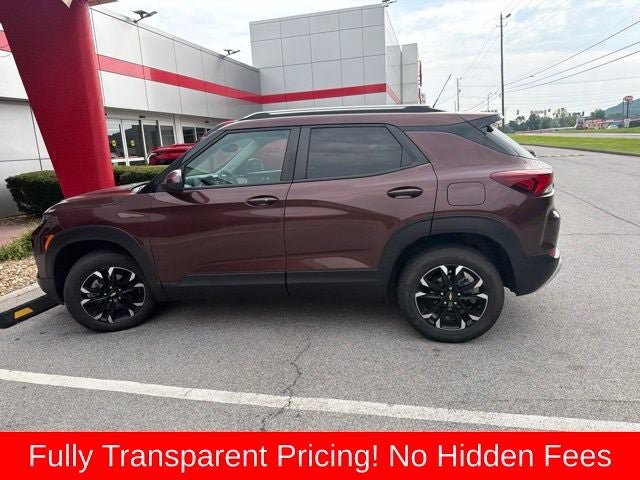 Used 2022 Chevrolet TrailBlazer LT w/ Convenience Package AWD/4WD image 9