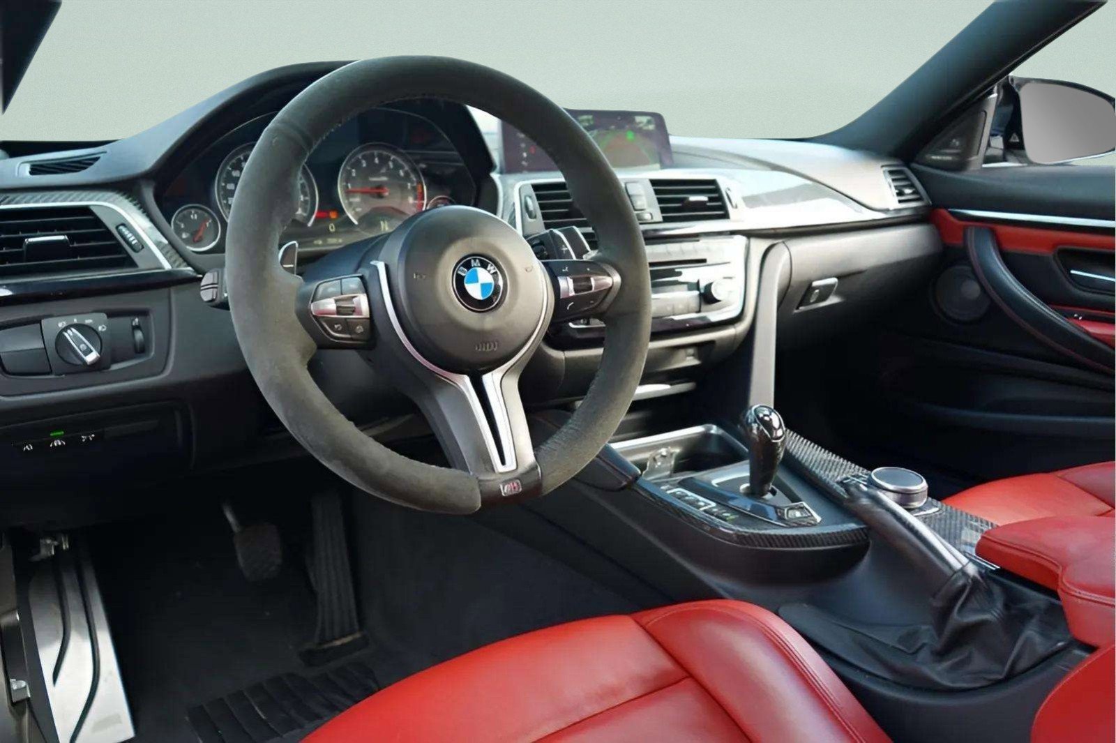 Used 2018 BMW M4 Coupe w/ Competition Package image 34