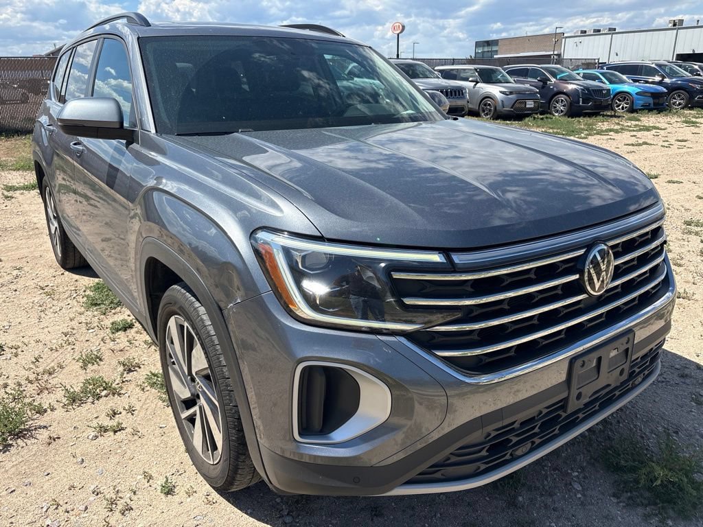 Used 2024 Volkswagen Atlas SE AWD/4WD image 7