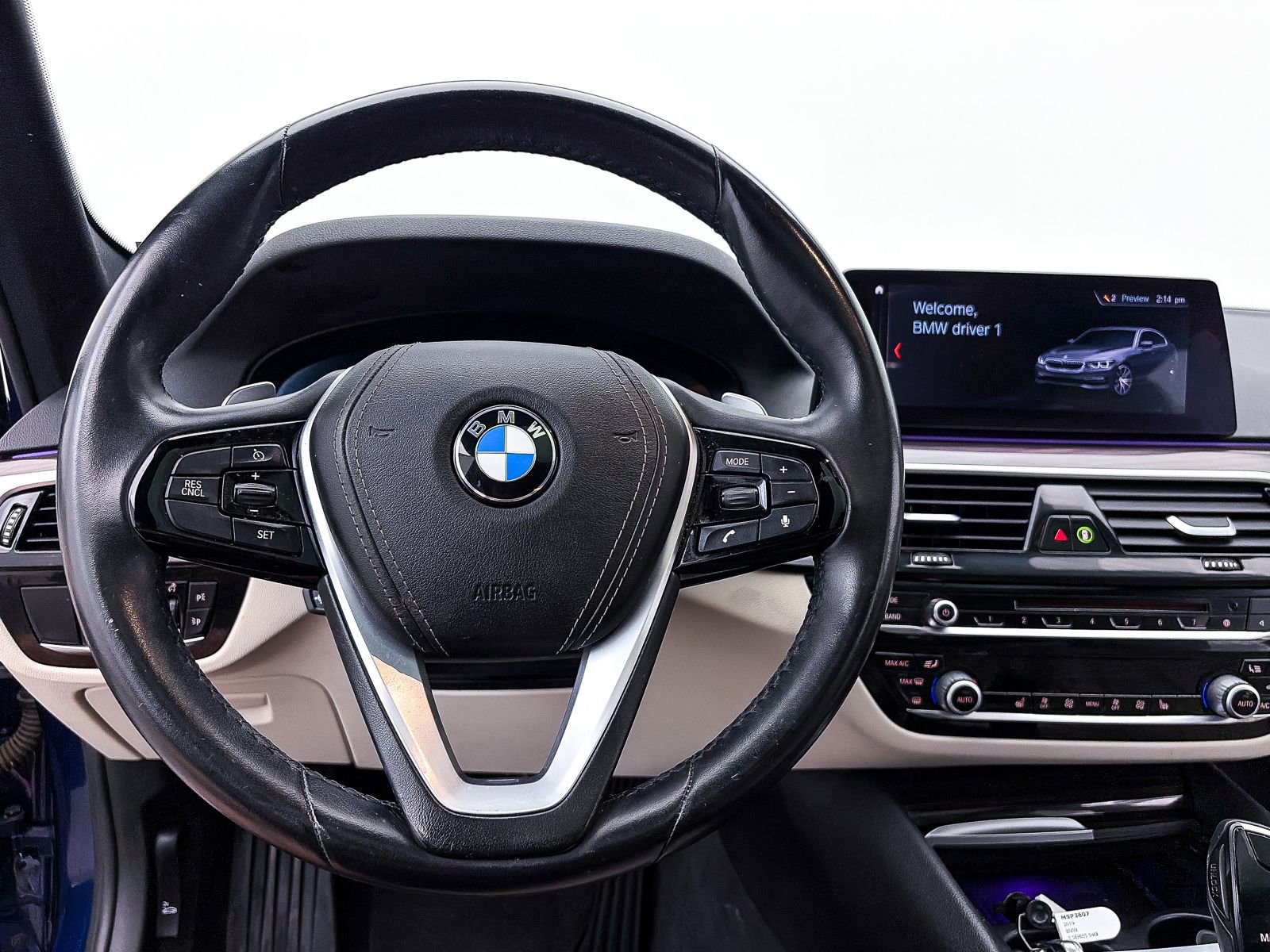 Used 2019 BMW 540i w/ Executive Package image 4