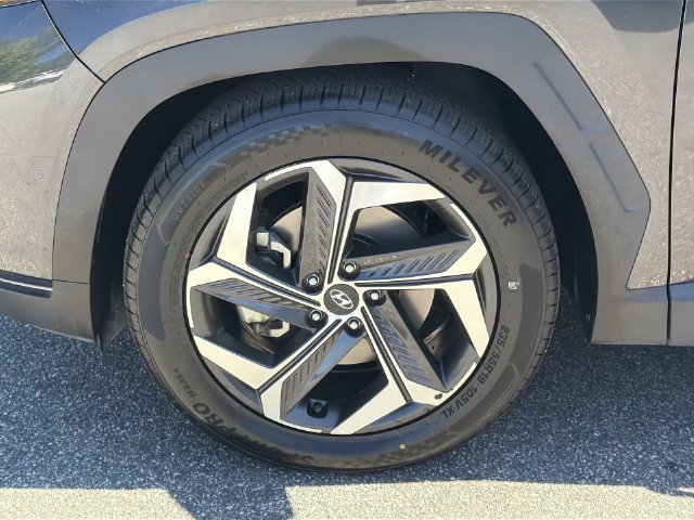 Certified 2023 Hyundai Tucson Limited FWD image 45