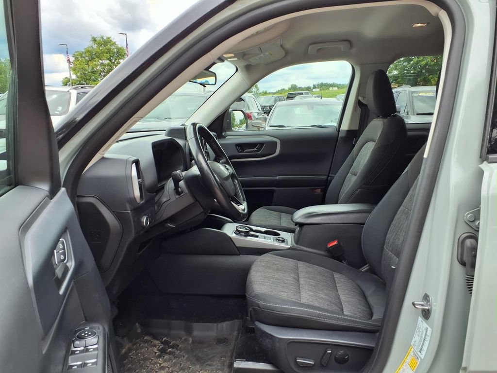 Used 2021 Ford Bronco Sport Big Bend w/ Big Bend Package (96B) AWD/4WD image 12