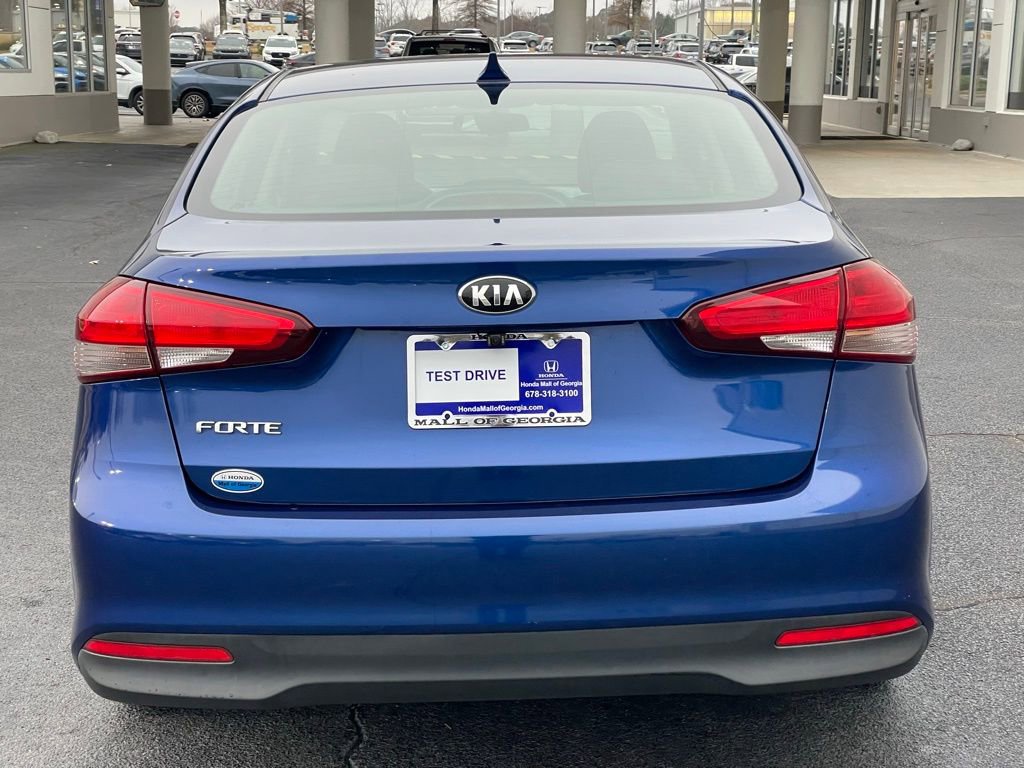 Used 2017 Kia Forte LX image 5
