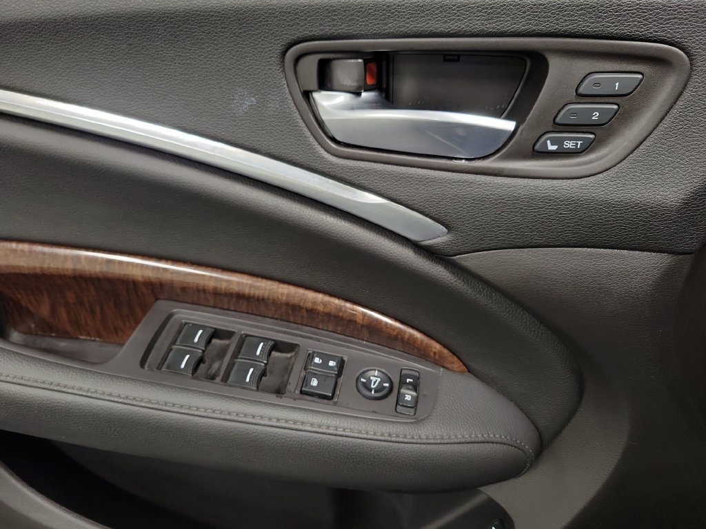 Used 2018 Acura MDX FWD image 29