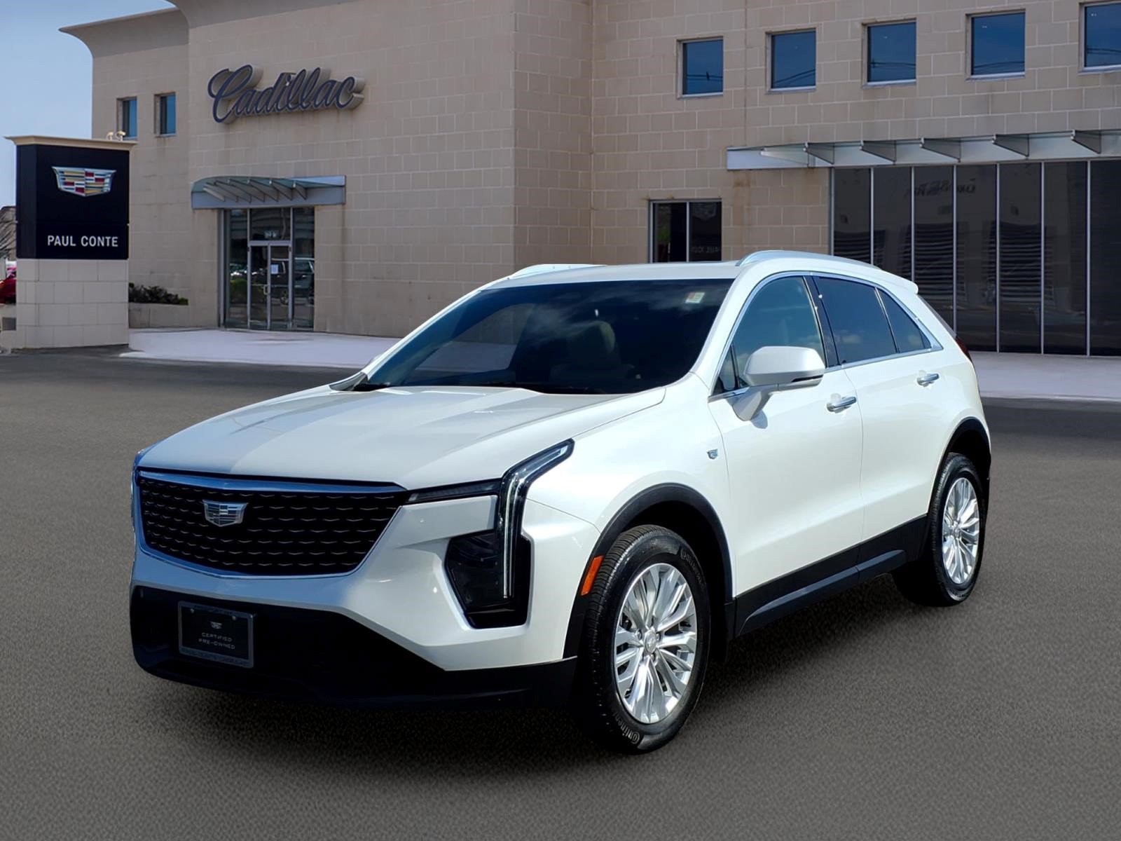 Certified 2024 Cadillac XT4 Luxury w/ Cold Weather Package AWD/4WD image 1