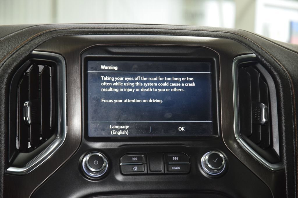 Used 2021 GMC Sierra 2500 AT4 w/ AT4 Premium Plus Package AWD/4WD image 30