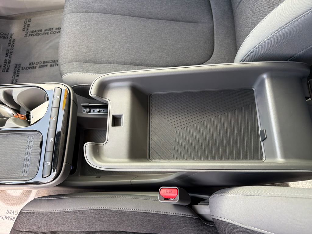 Used 2025 Hyundai Ioniq 5 SE image 24