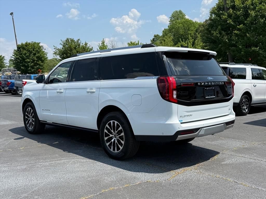 Used 2025 Ford Expedition Max Platinum AWD/4WD image 6