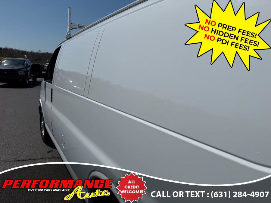 Used 2017 Chevrolet Express 2500 w/ Chrome Appearance Package RWD image 16