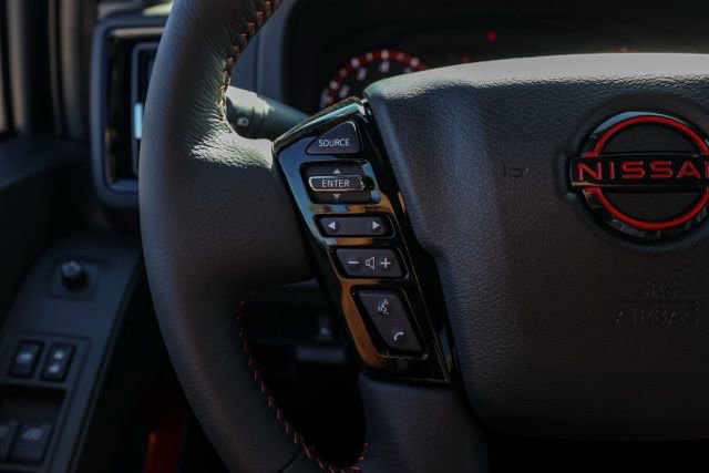 New 2026 Nissan Frontier Pro-X w/ Pro-X Convenience Package image 25
