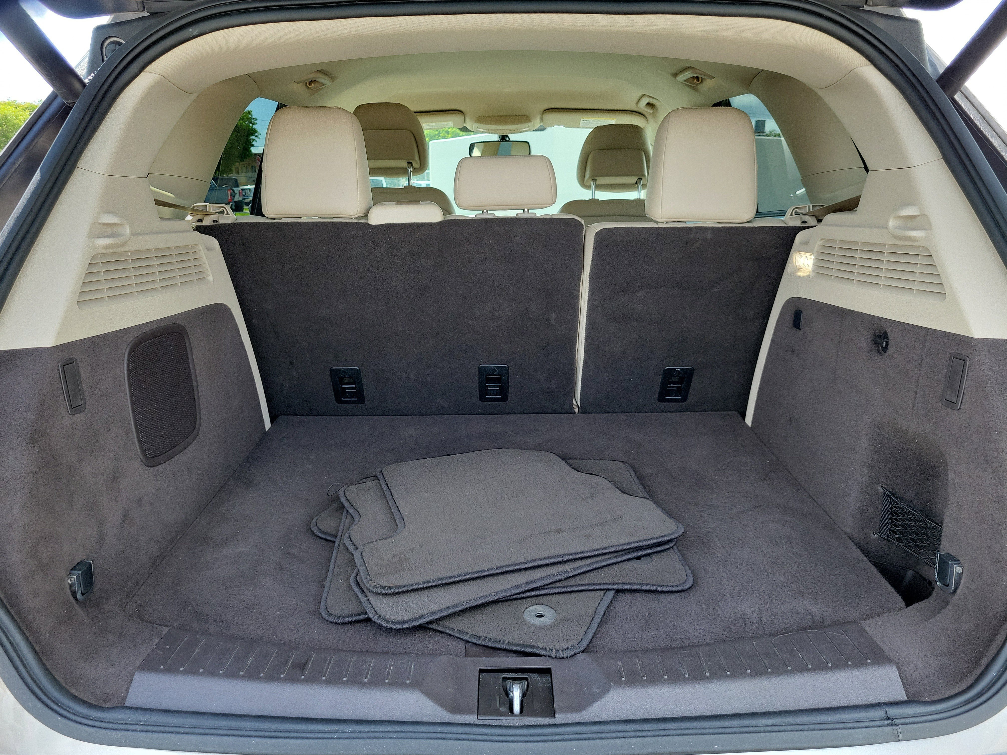 Used 2019 Lincoln MKC Premiere FWD image 15
