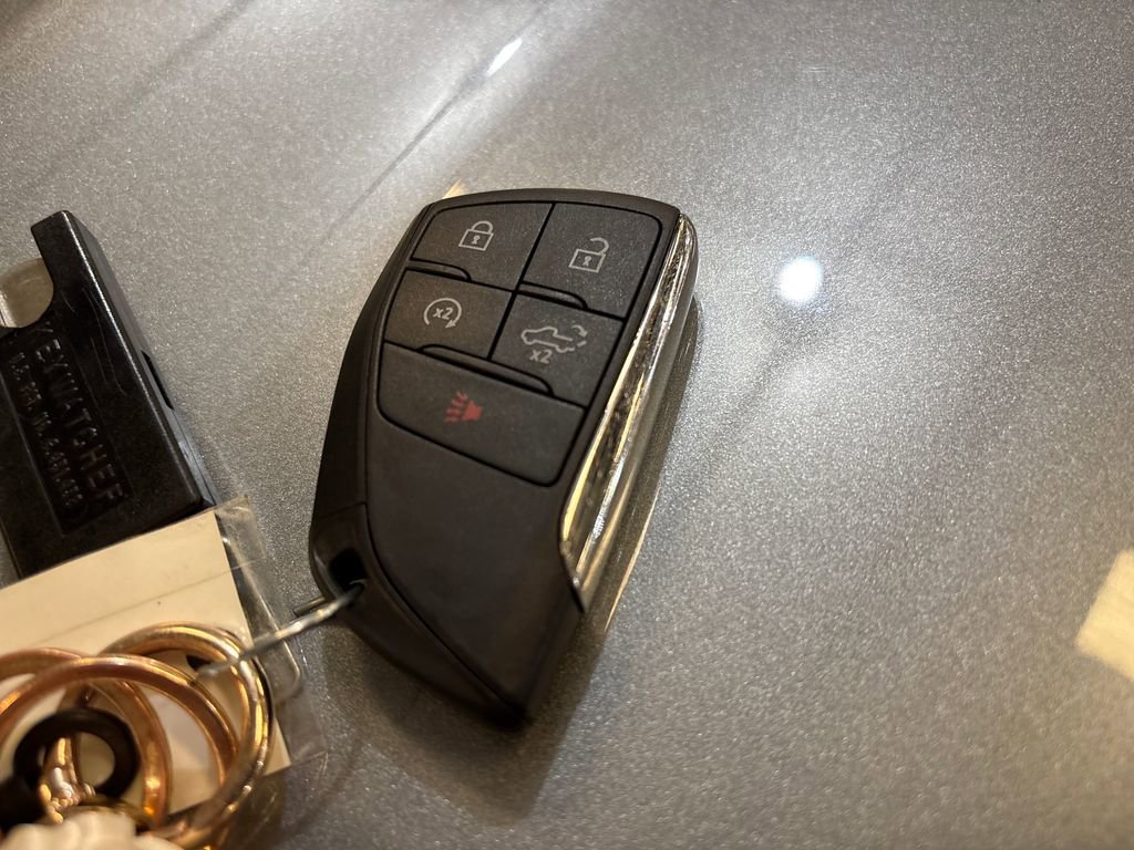 Used 2023 Chevrolet Silverado 1500 Custom image 24