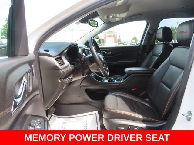 Used 2023 GMC Acadia AT4 w/ Technology Package AWD/4WD image 18