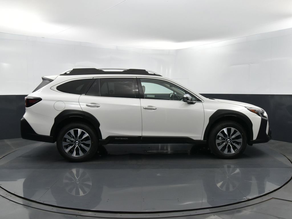 New 2025 Subaru Outback Touring XT image 39