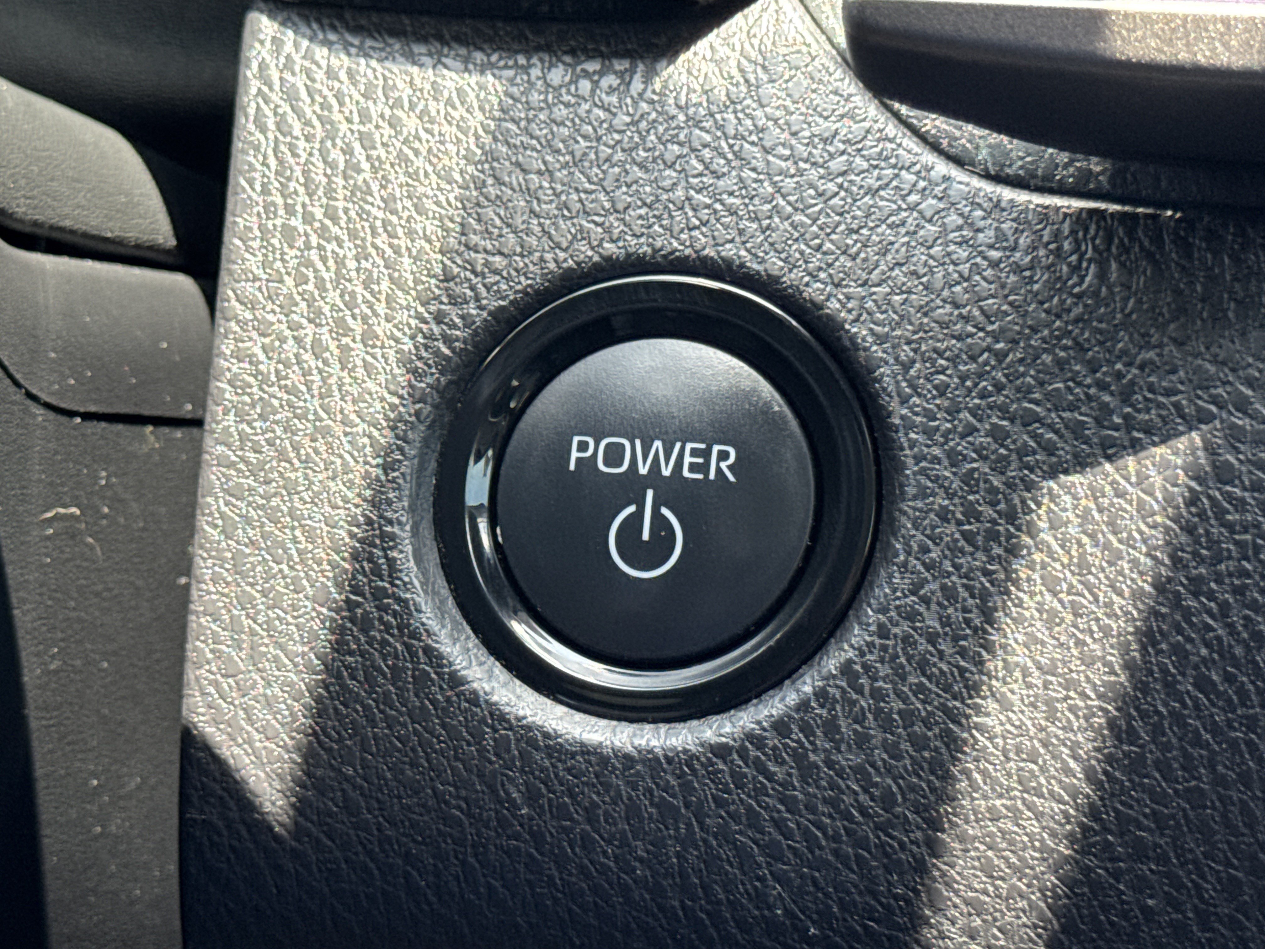 Used 2025 Toyota Camry XLE FWD image 18