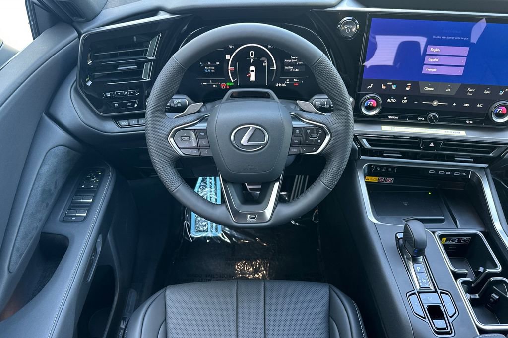 New 2026 Lexus TX 500h AWD image 14