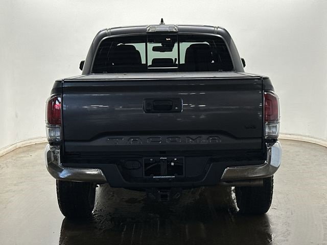 Used 2022 Toyota Tacoma TRD Off-Road image 4