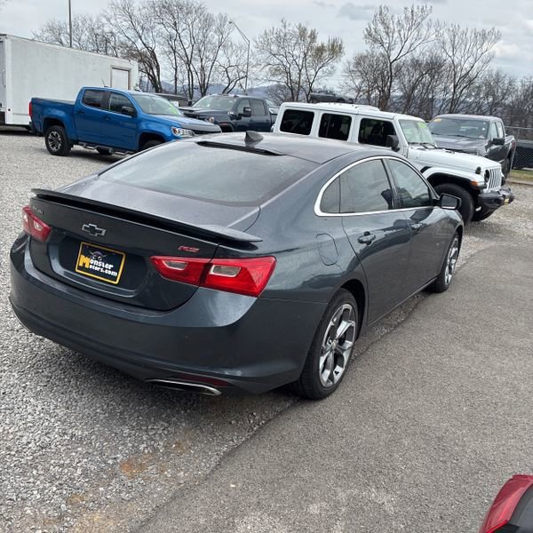 Used 2019 Chevrolet Malibu RS image 4