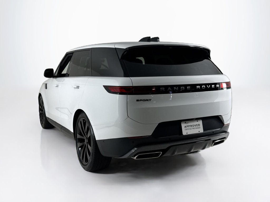 Used 2026 Land Rover Range Rover Sport SE AWD/4WD image 3