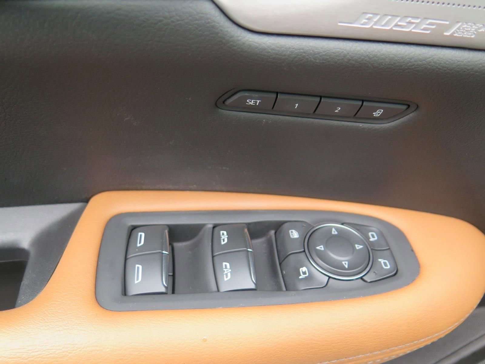 Used 2023 Cadillac XT5 Premium Luxury image 10