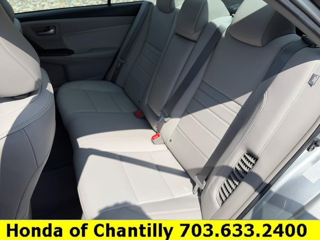 Used 2016 Toyota Camry XLE w/ Moonroof Package FWD image 29