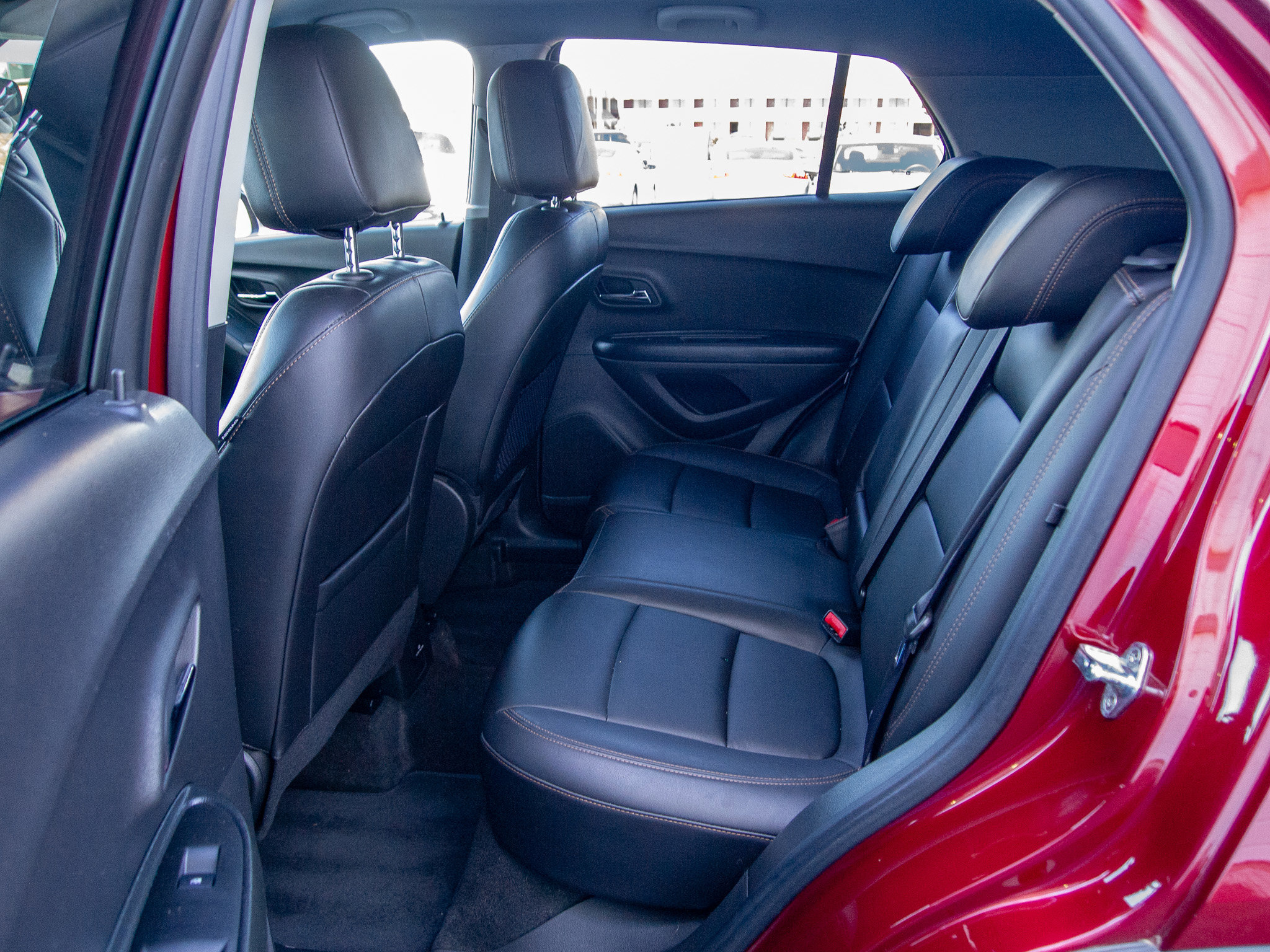 Used 2021 Chevrolet Trax LT w/ Sport Edition FWD image 26