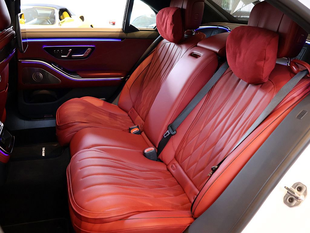 Used 2025 Mercedes-Benz S 63 AMG S image 19