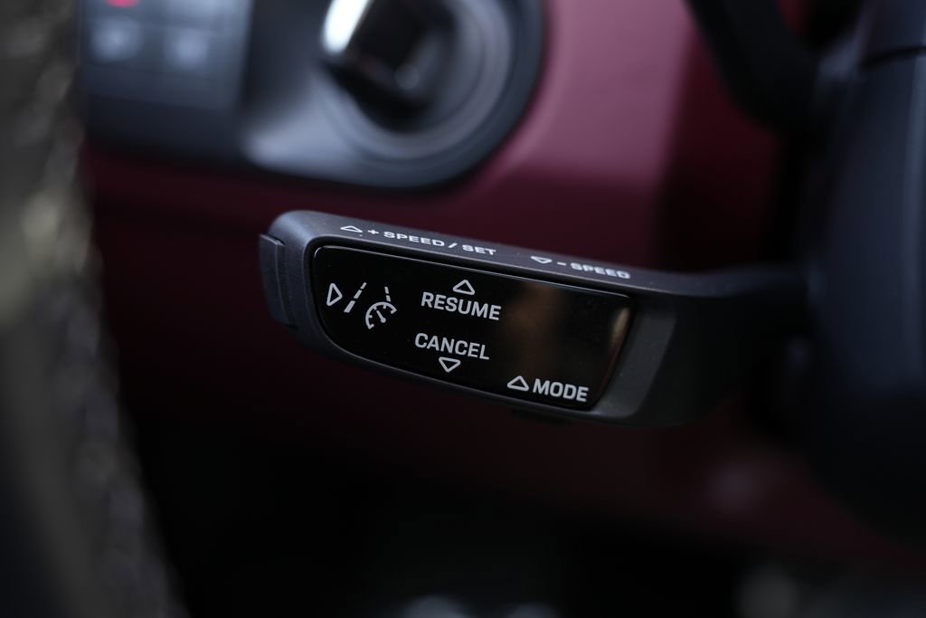 Used 2023 Porsche Cayenne Turbo w/ Premium Package Plus (PI3) image 59