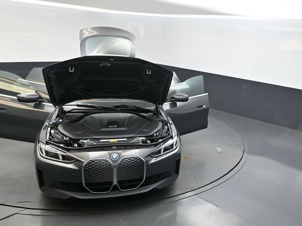 New 2025 BMW i4 eDrive40 w/ Premium Package RWD image 52