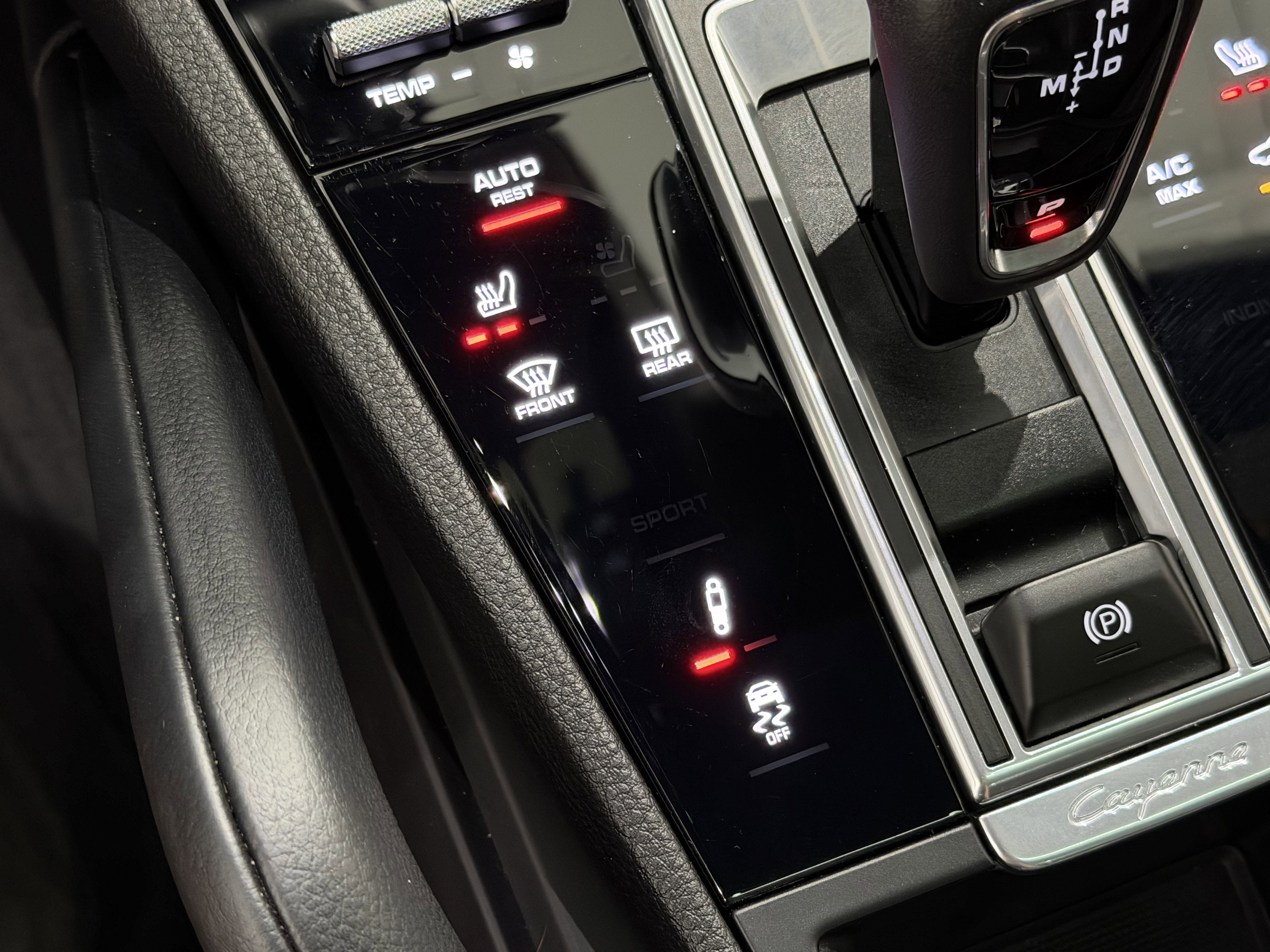 Certified 2022 Porsche Cayenne S image 39