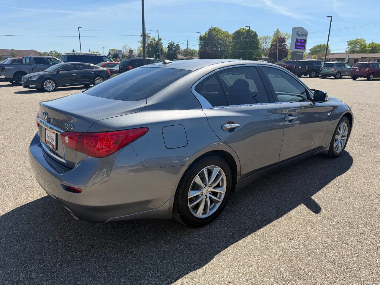 Used 2015 INFINITI Q50 Premium w/ Navigation Package AWD/4WD image 5
