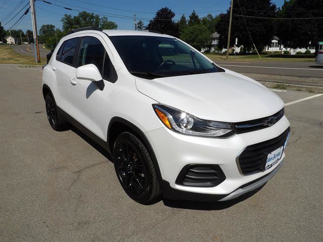 Certified 2022 Chevrolet Trax LT w/ Driver Confidence Package AWD/4WD image 7
