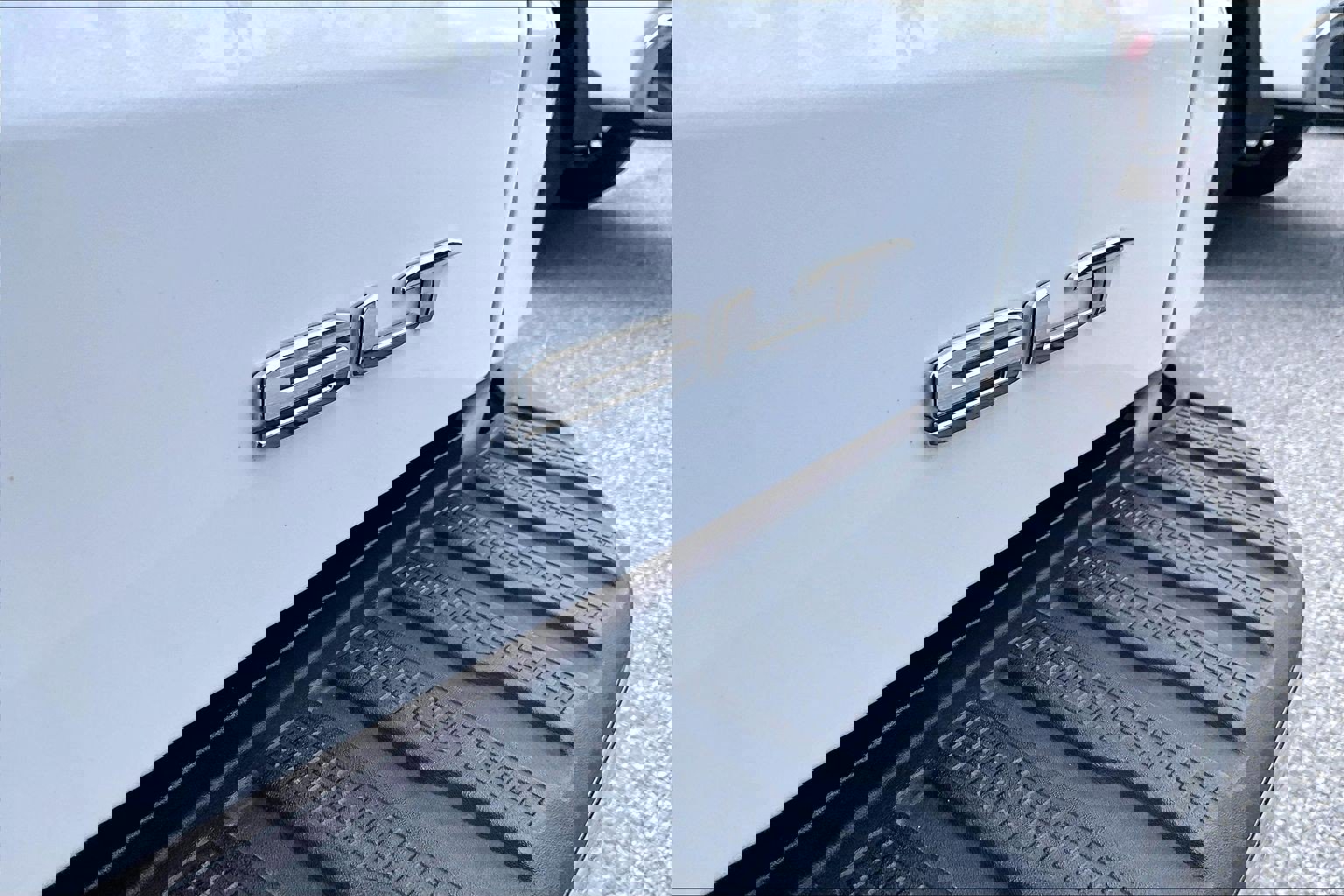 Used 2021 GMC Sierra 1500 SLT w/ SLT Premium Package image 8