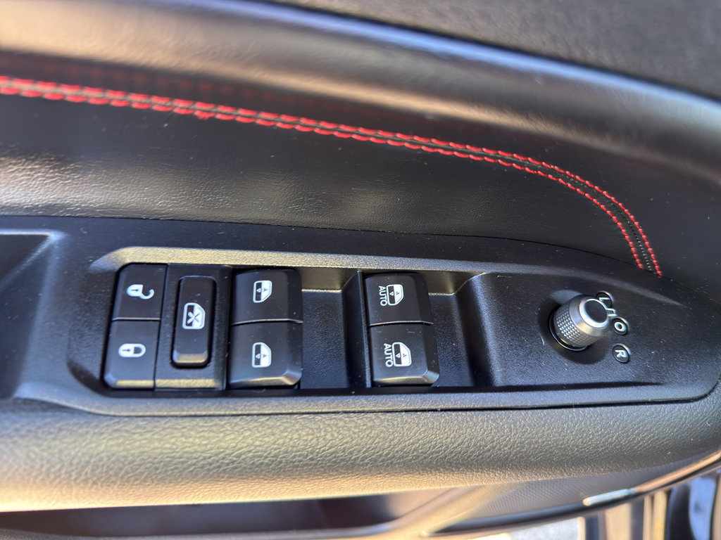 Used 2022 Jeep Compass Trailhawk w/ Sun and Sound Group image 12