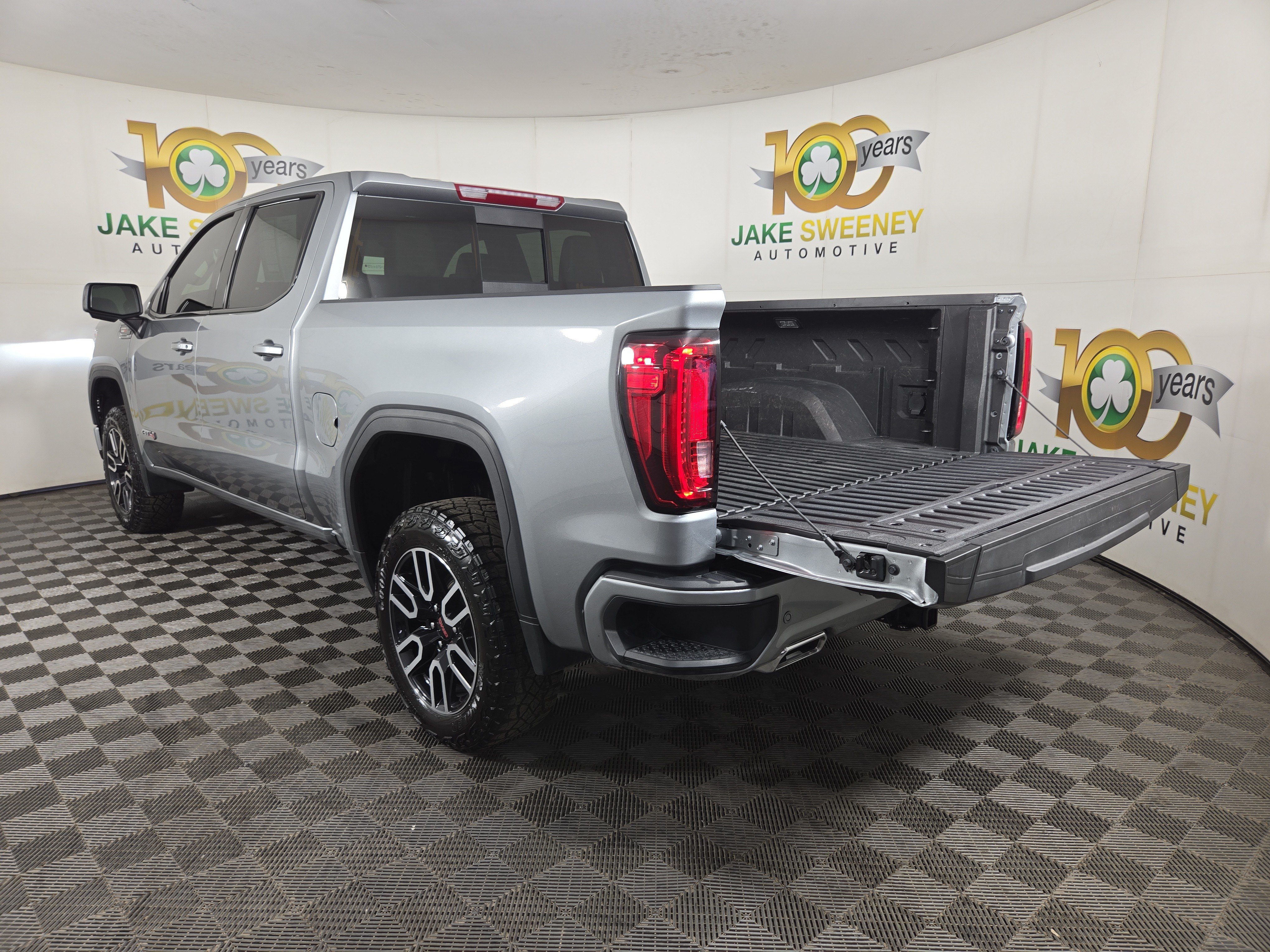 Certified 2026 GMC Sierra 1500 AT4 w/ AT4 Premium Package AWD/4WD image 31