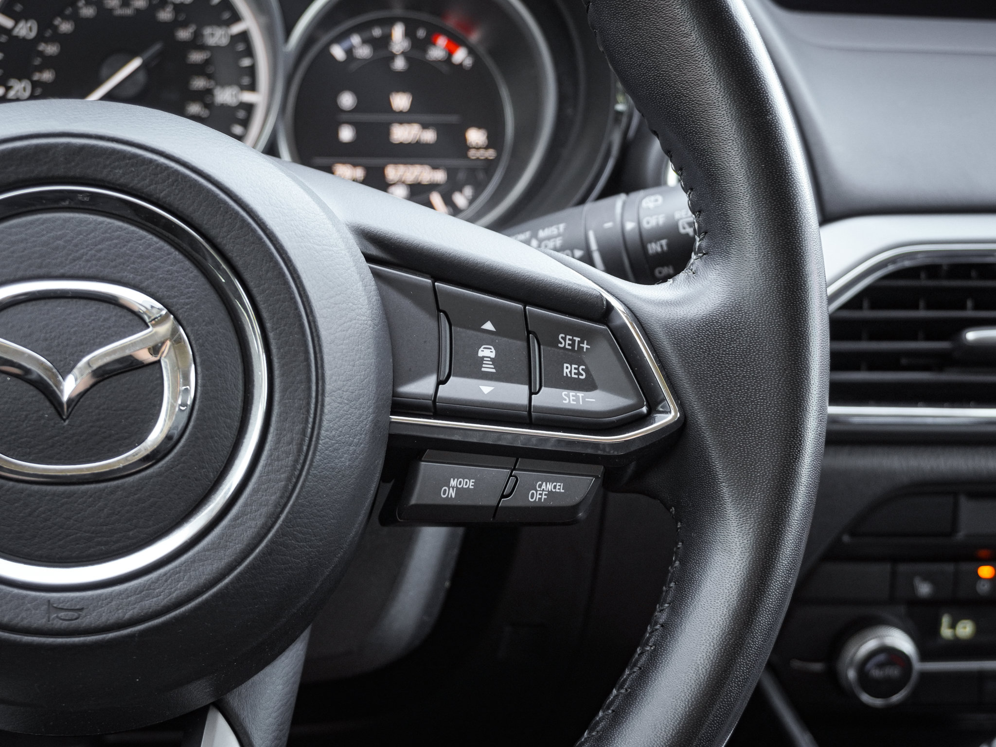 Used 2022 MAZDA CX-9 Touring AWD/4WD image 19
