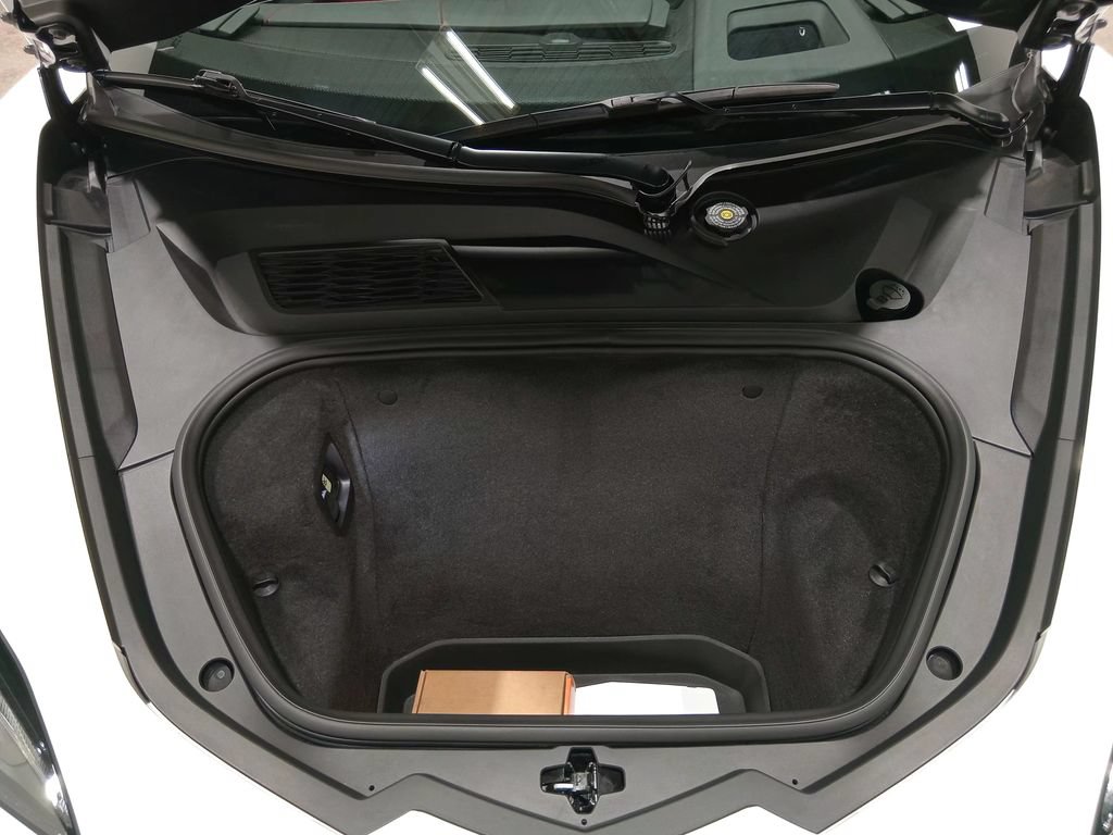 Used 2025 Chevrolet Corvette Z06 RWD image 13